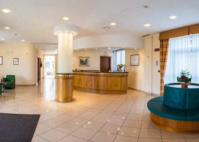 Rizzi 3* 카스텔 산 피에트로 로마노